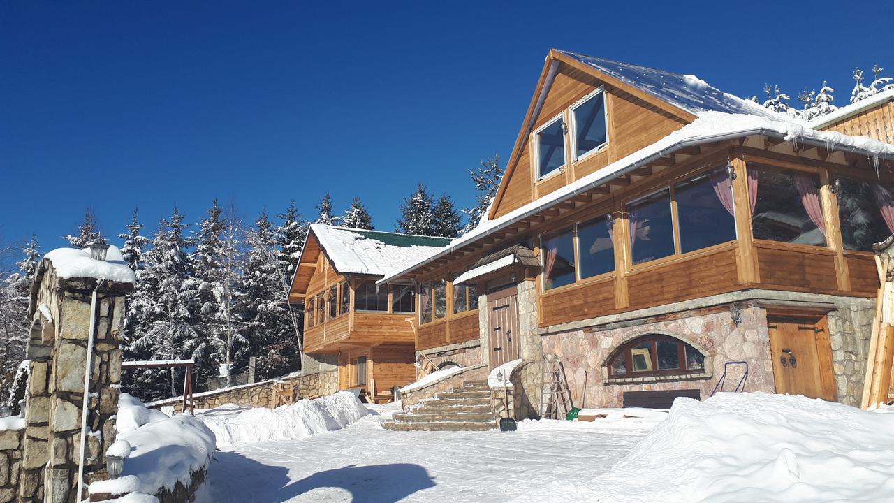 Etno Naselje Kum Bed & Breakfast Sokolac  Dış mekan fotoğraf