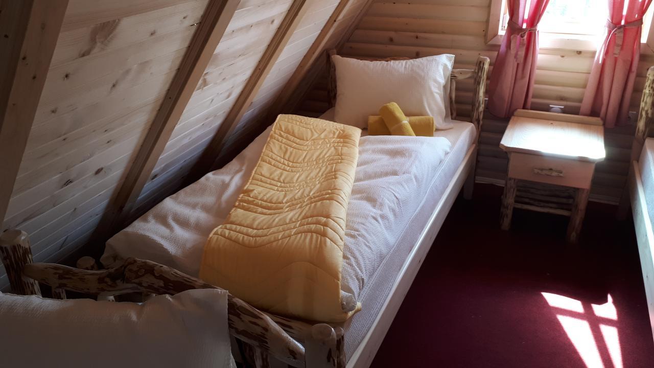 Etno Naselje Kum Bed & Breakfast Sokolac  Dış mekan fotoğraf
